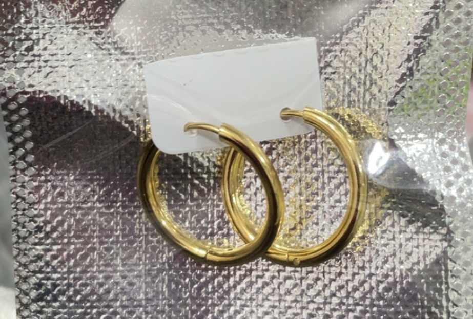 Golden hoop Earrings medium size