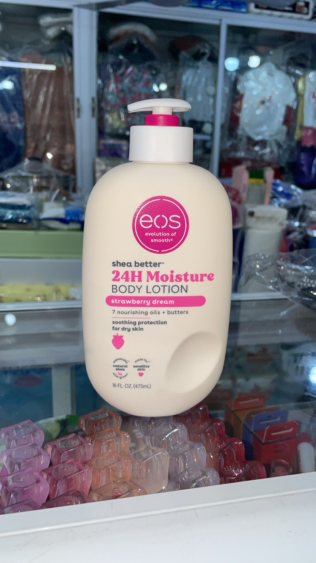 EOS Strawberry Dream Body Lotion